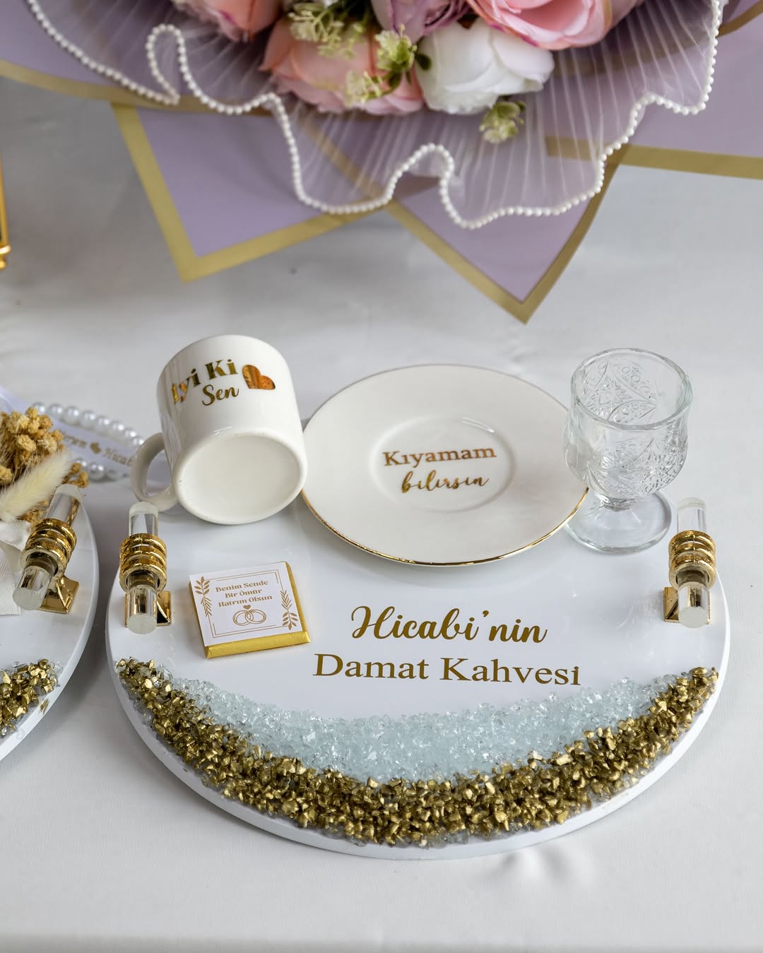 Lavinya Söz Nişan Çiçek Çikolata Masa Seti - Görsel 3